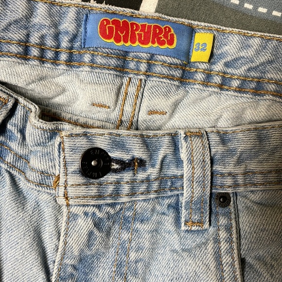 Zumiez- Light wash empyre jeans - Picture 3 of 3
